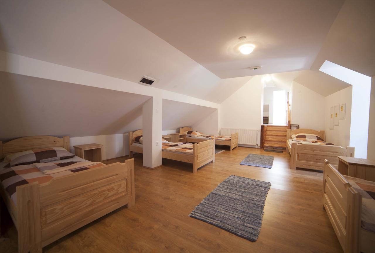 Hostel Baske Ostarije Kültér fotó